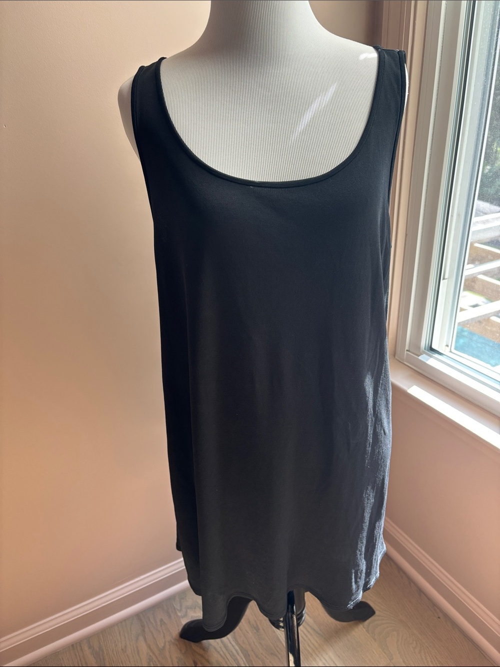 EILEEN FISHER Black Silk Long Tank Top Size Large